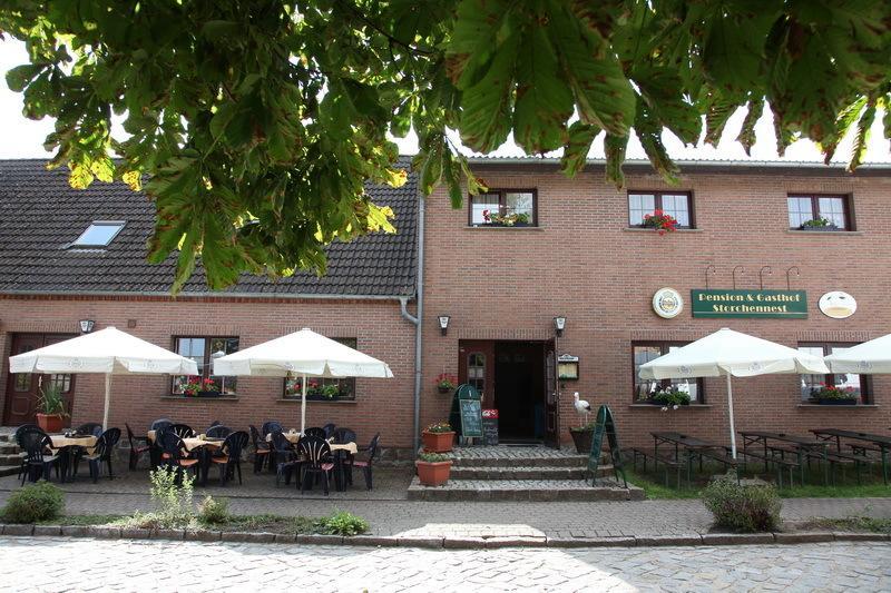 Pension & Gasthof Storchennest Gross Quassow Luaran gambar