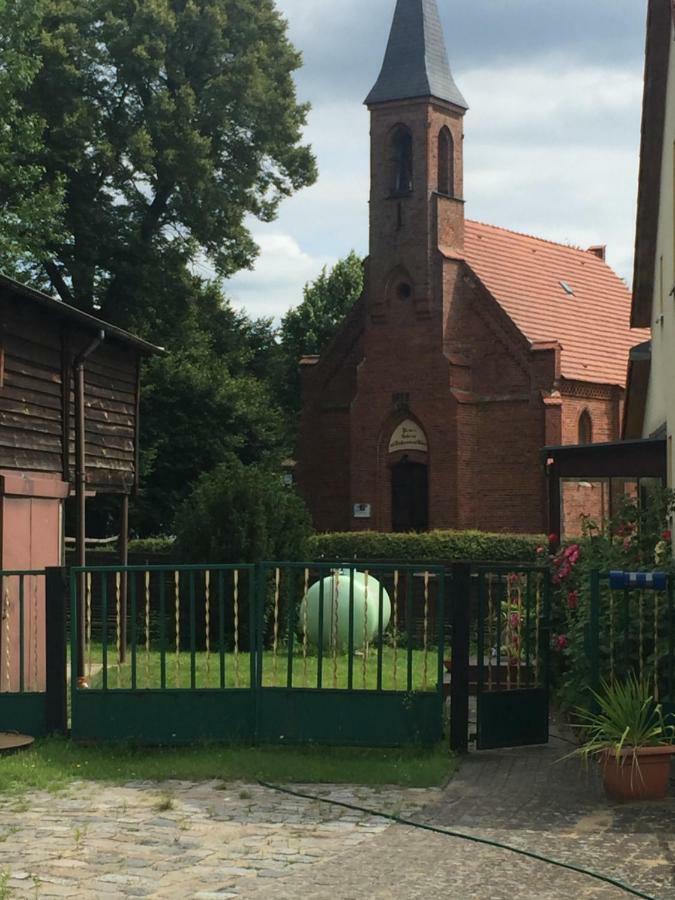 Pension & Gasthof Storchennest Gross Quassow Luaran gambar